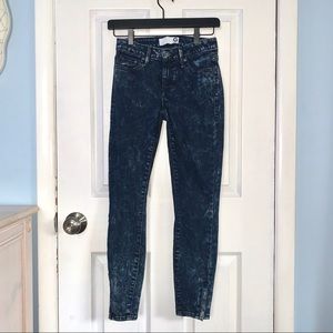 Guess Distressed Women’s Jeans sz 24